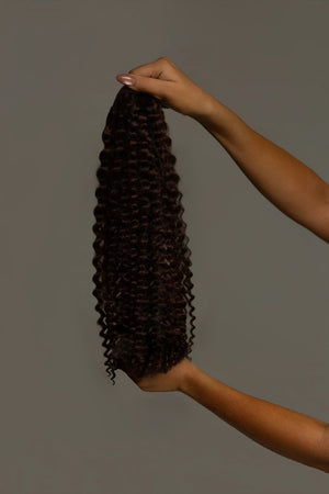 CURLY PONYTAIL MOCHA
