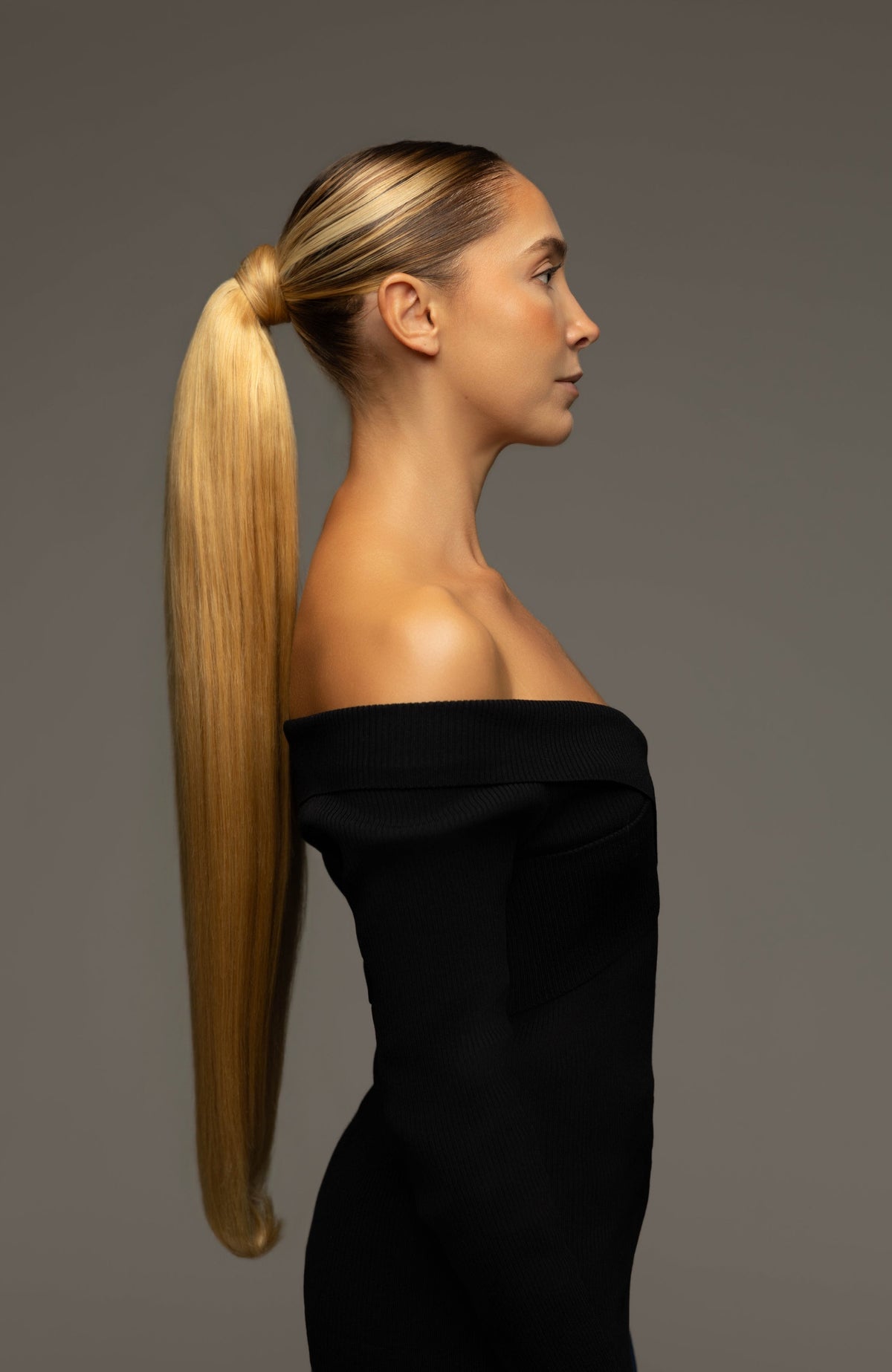 PONYTAIL LATTE