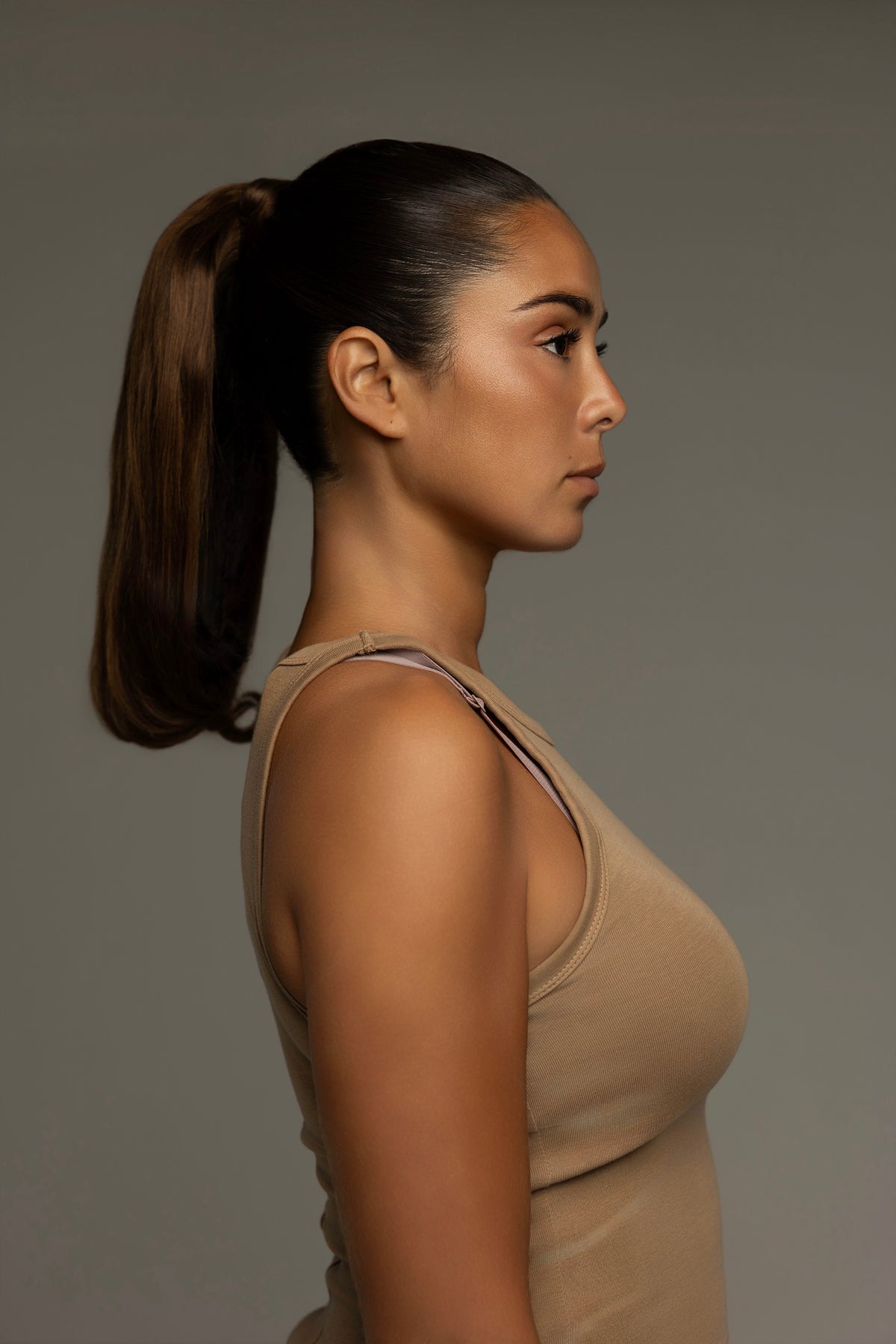 PONYTAIL MOCHA