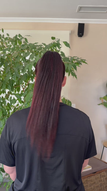 PONYTAIL MAHOGANY
